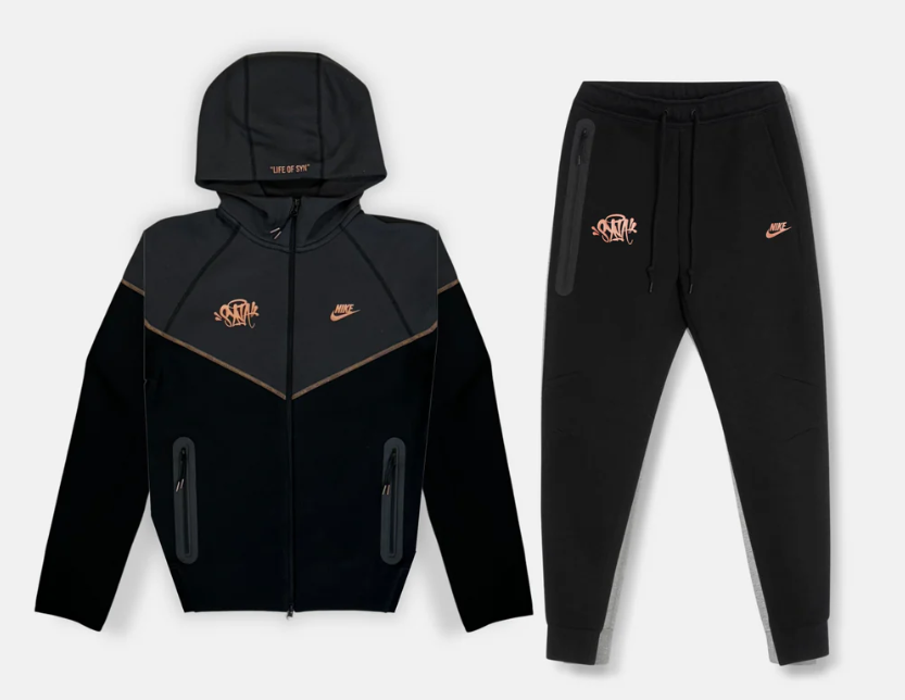 Conjunto Nike x Syna Tech Fleece