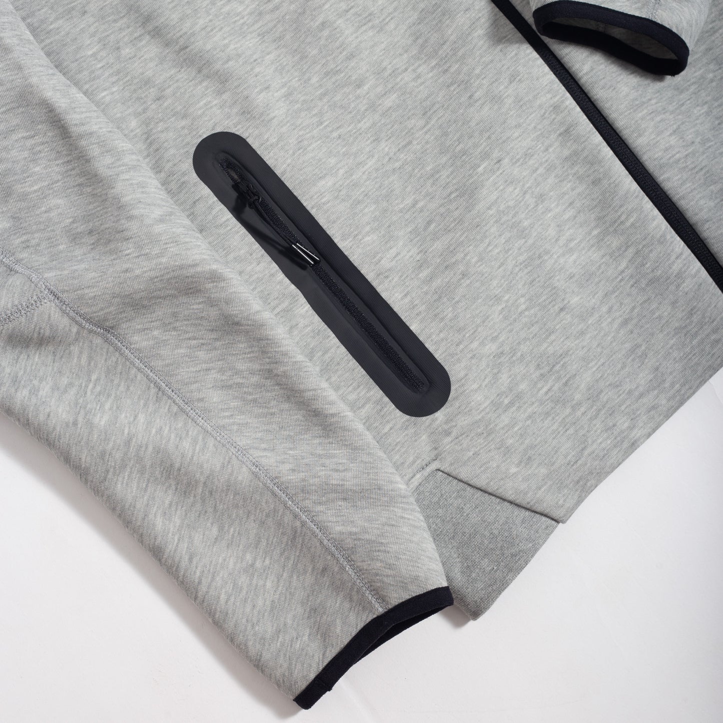 Jaqueta Nike Tech Fleece Cinza