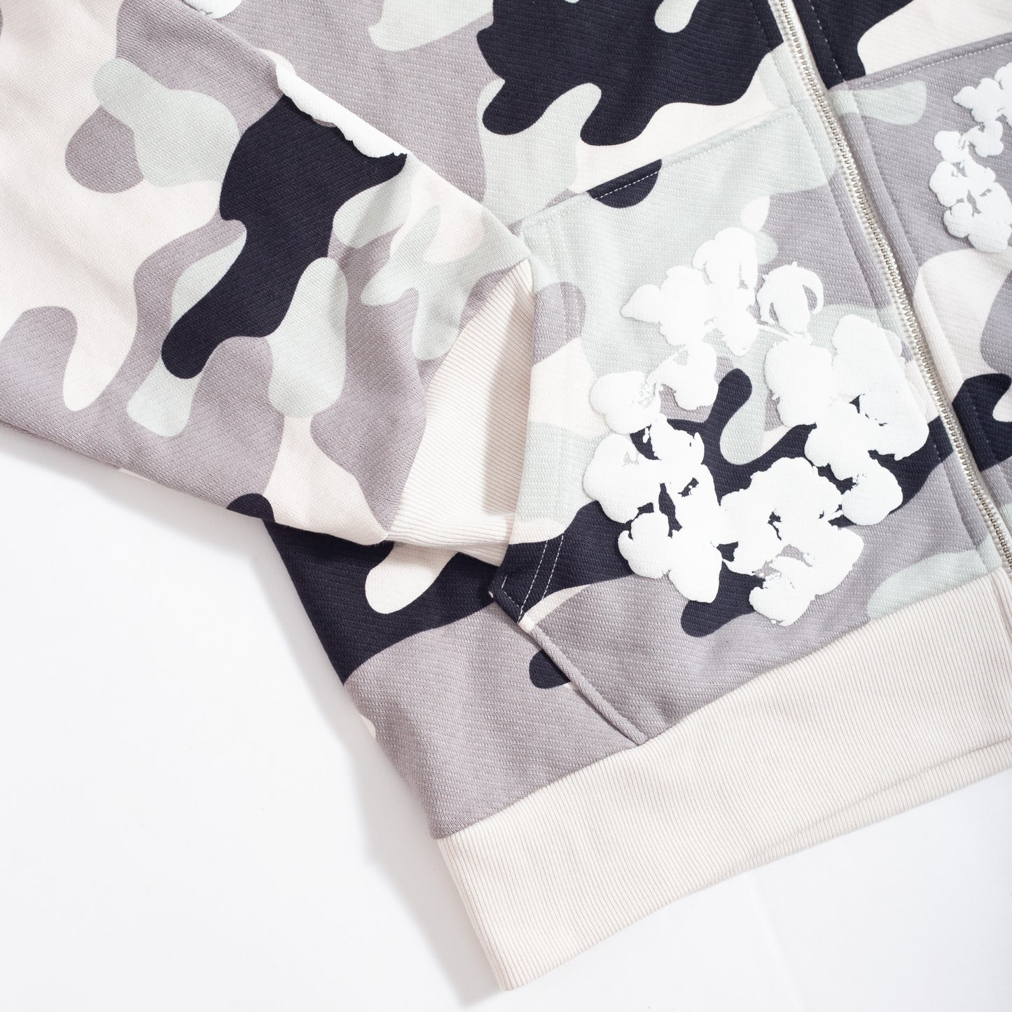 Moletom Denim Tears Snow Camo