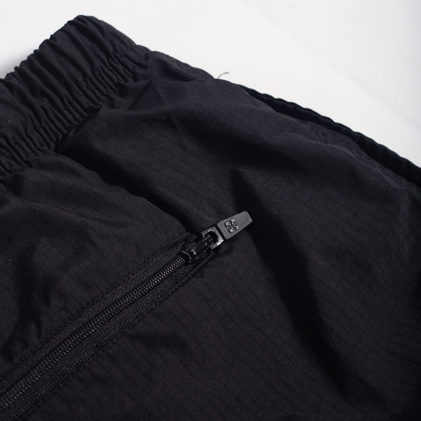 Bermuda Off White (USADA)