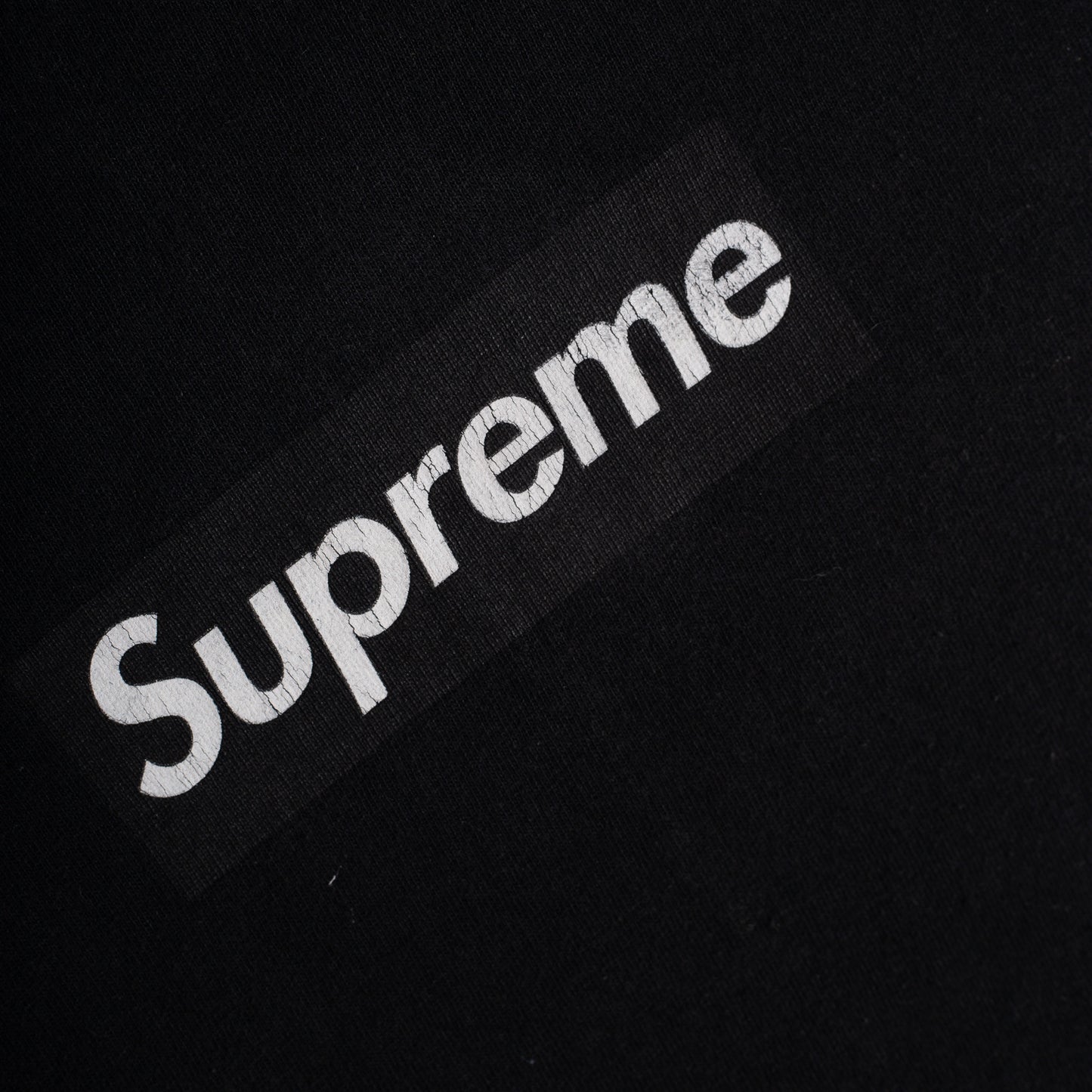 Camiseta Supreme Box Logo Preta (USADA)