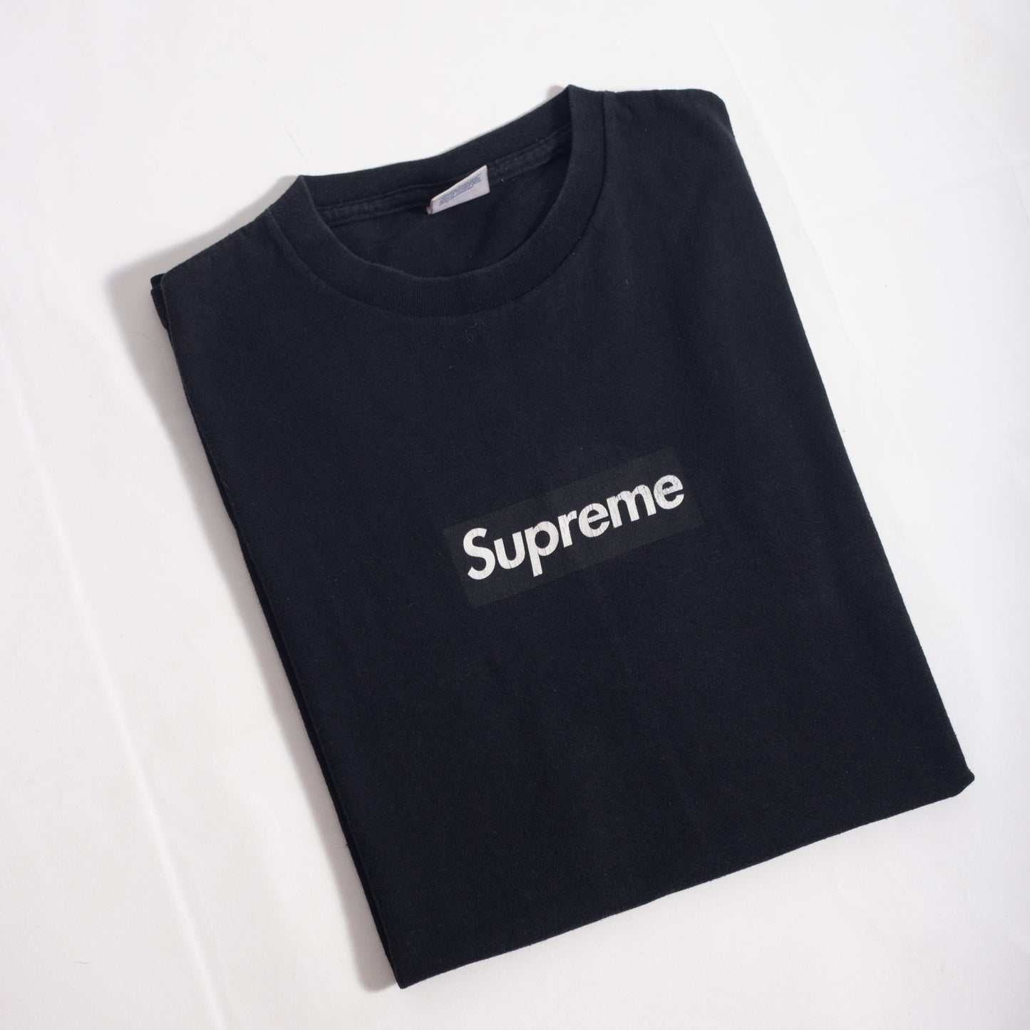 Camiseta Supreme Box Logo Preta (USADA)