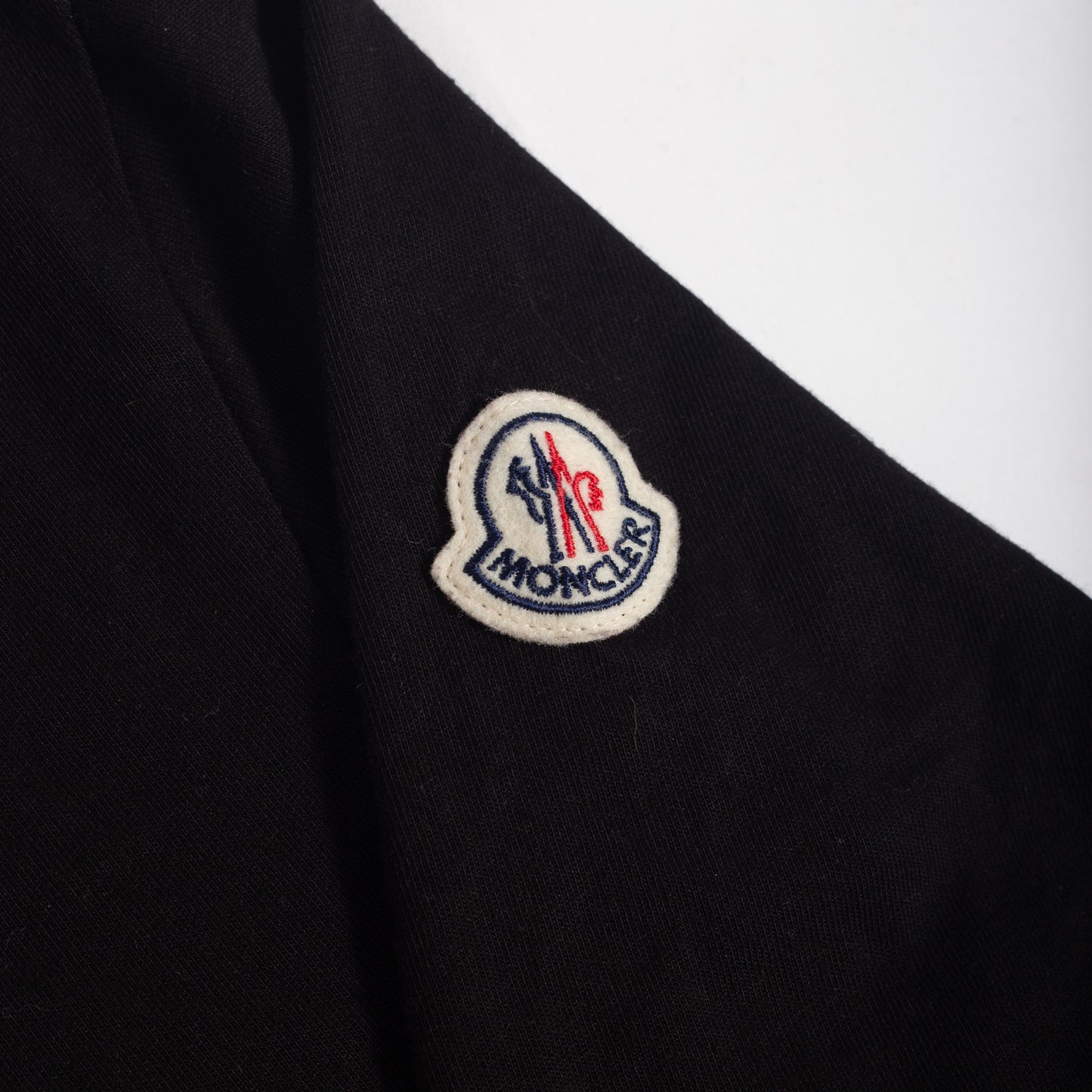 Camiseta Moncler (NOVA)