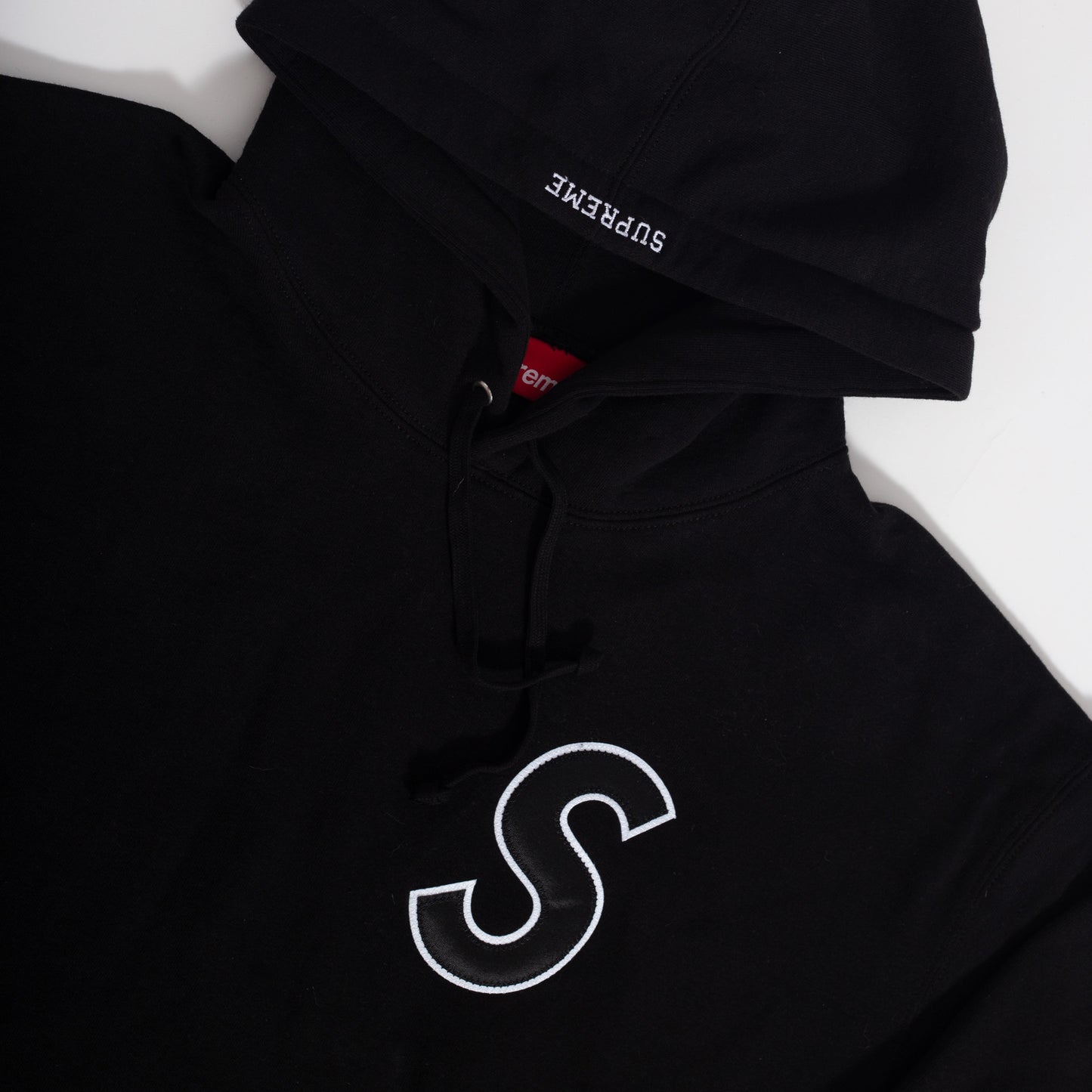 Moletom Supreme S Logo