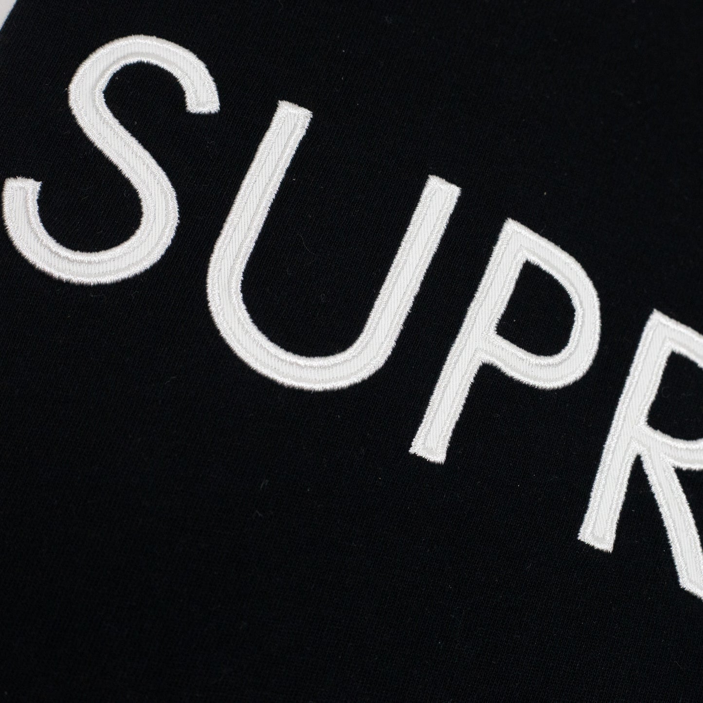 Camiseta Supreme Capital S/S Top Preta