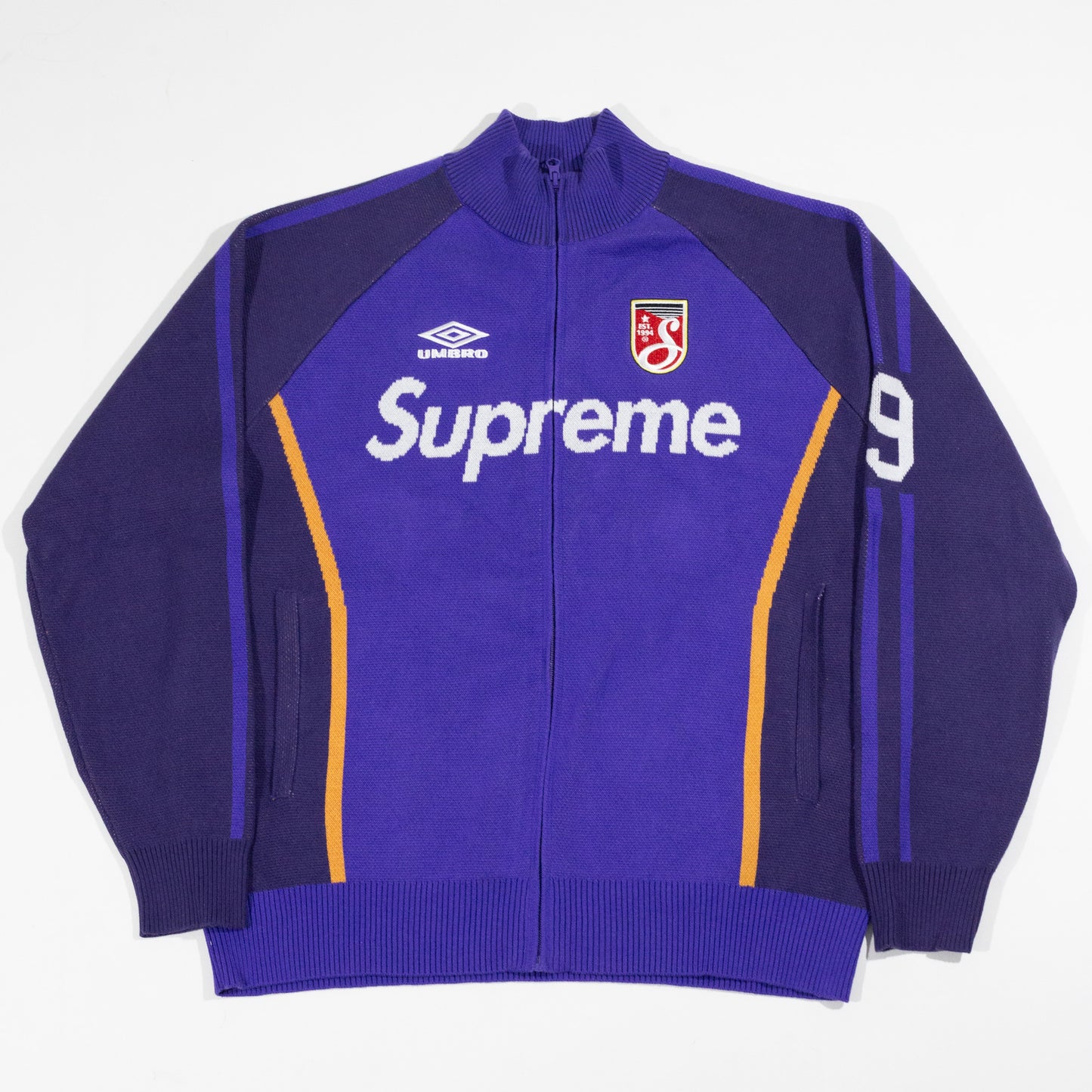 Jaqueta Supreme x Umbro Roxo