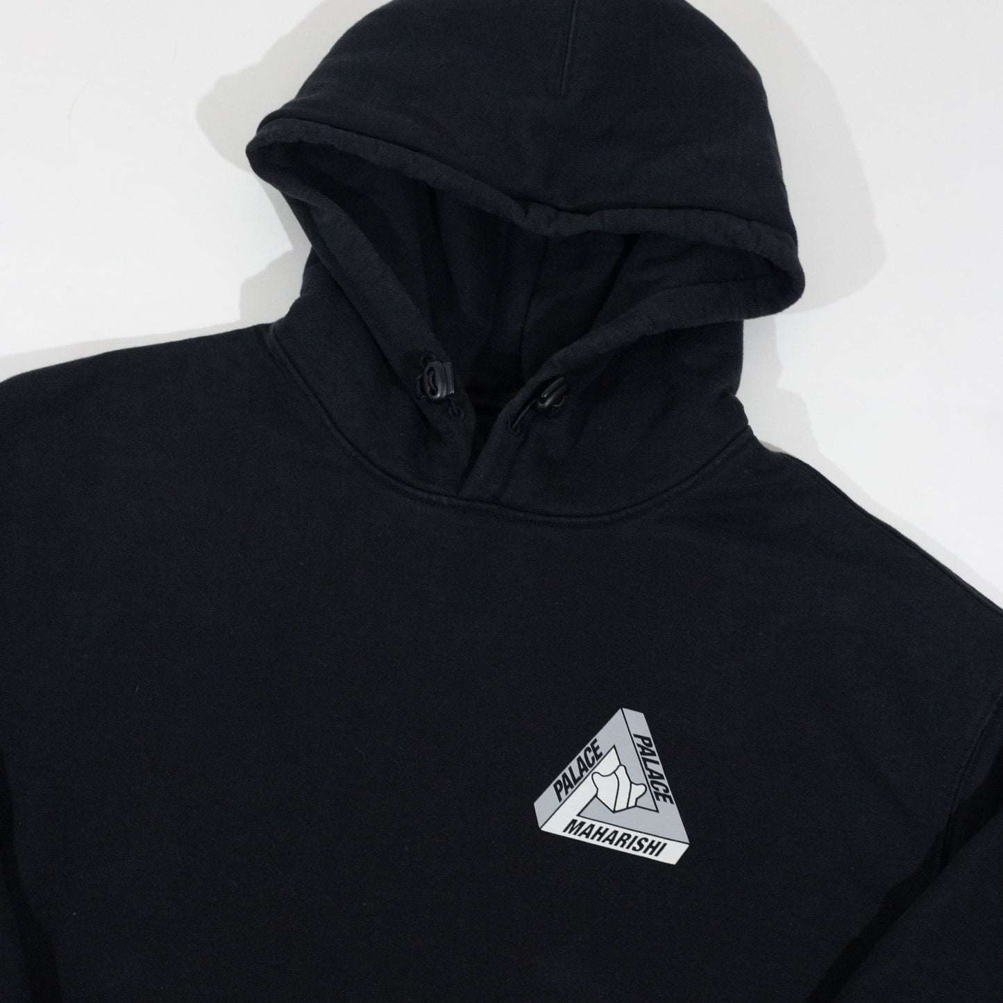 Moletom Palace x Maharishi