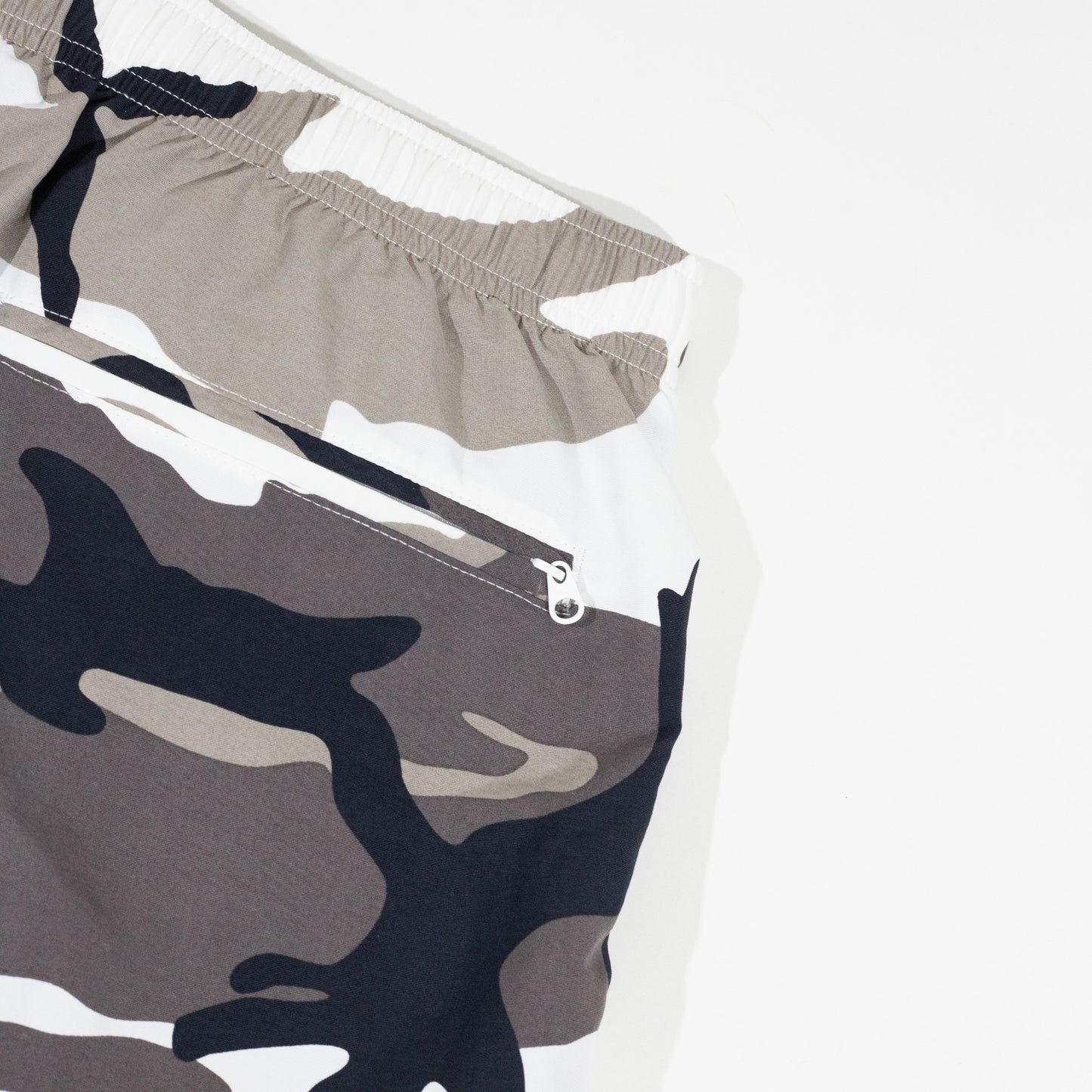 Bermuda Supreme Cargo Water Camo - Snow Camo