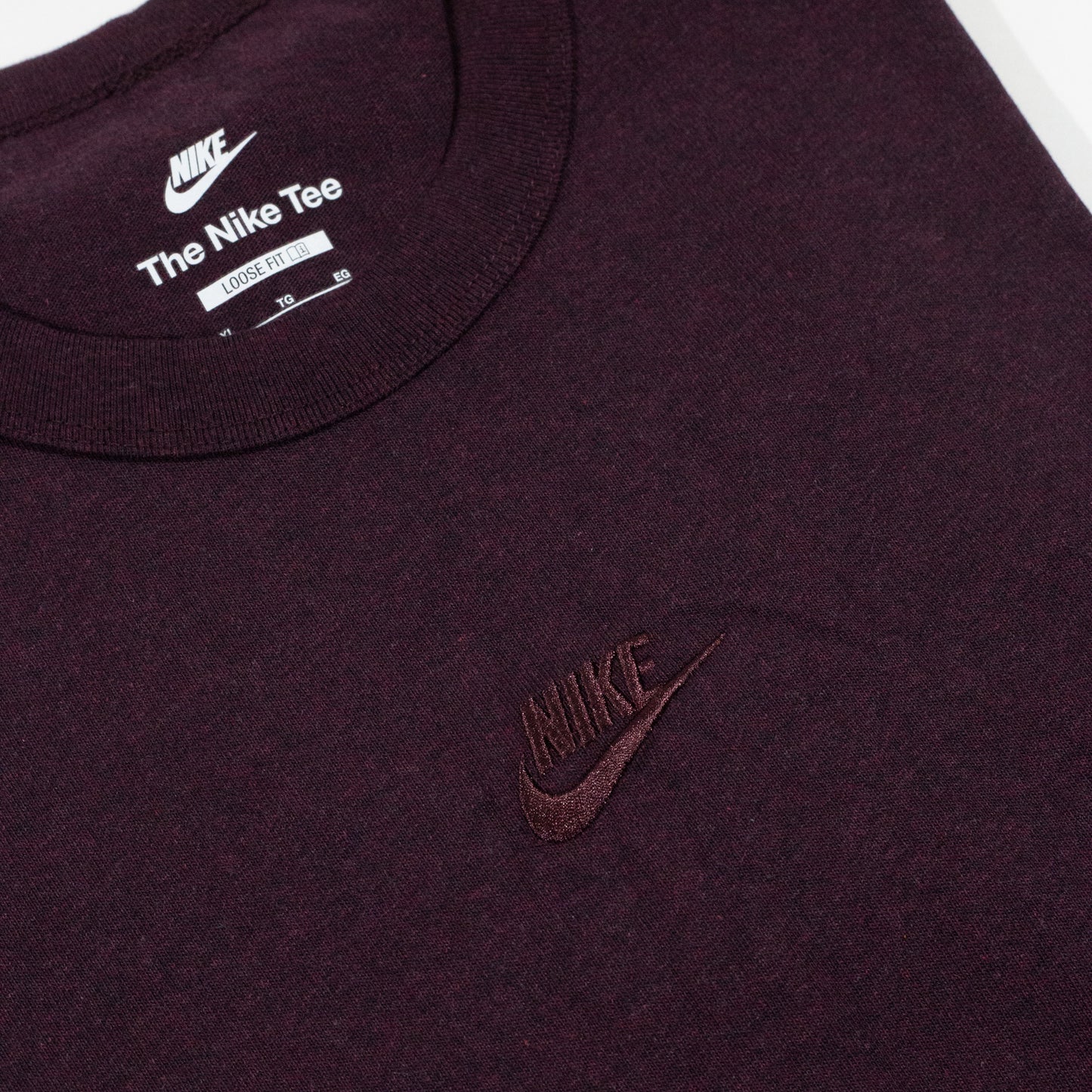 Camiseta Nike Vinho Swoosh