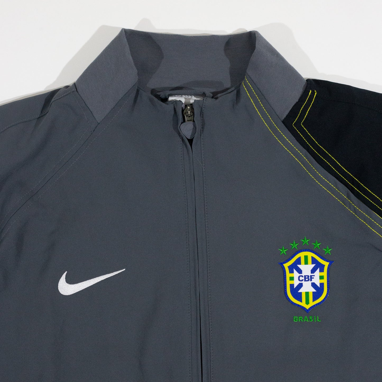 Jaqueta Nike Track Total 90 Cinza