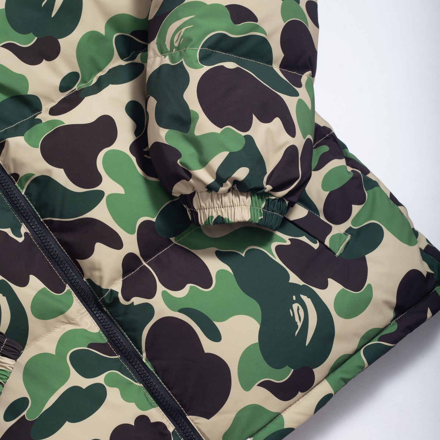 Jaqueta BAPE Puffer 700 Fill Dupla Face