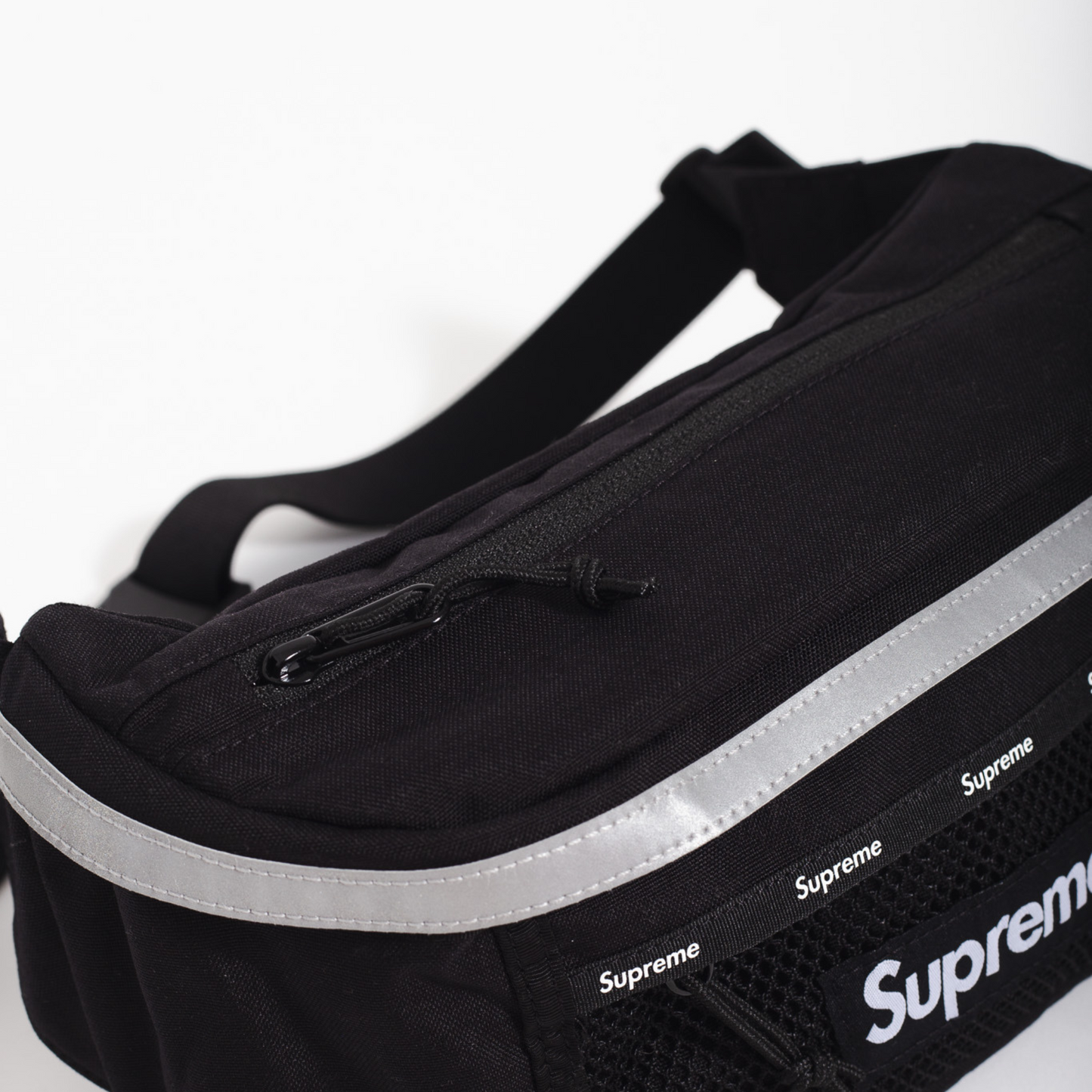 Pochete Waist Bag Supreme