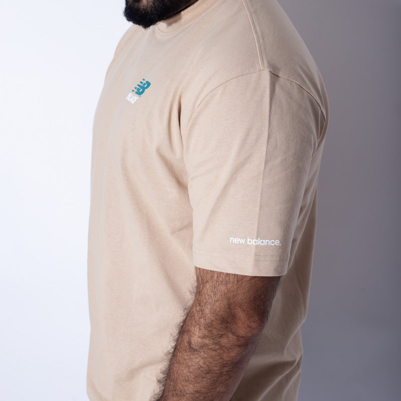 Camiseta Palace x New Balance Tan