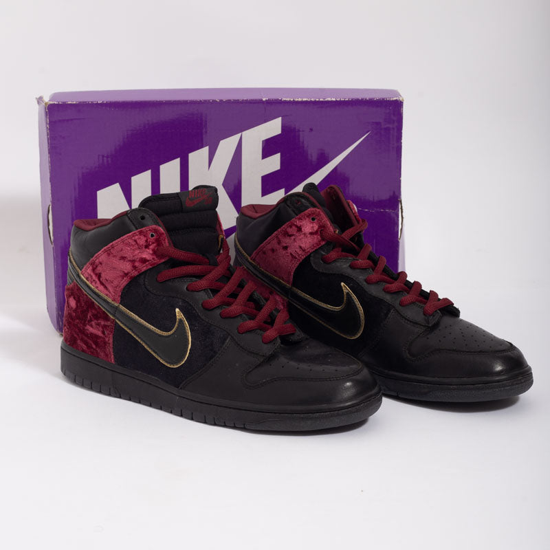 Nike Dunk High Premium SB Bloody Sunday