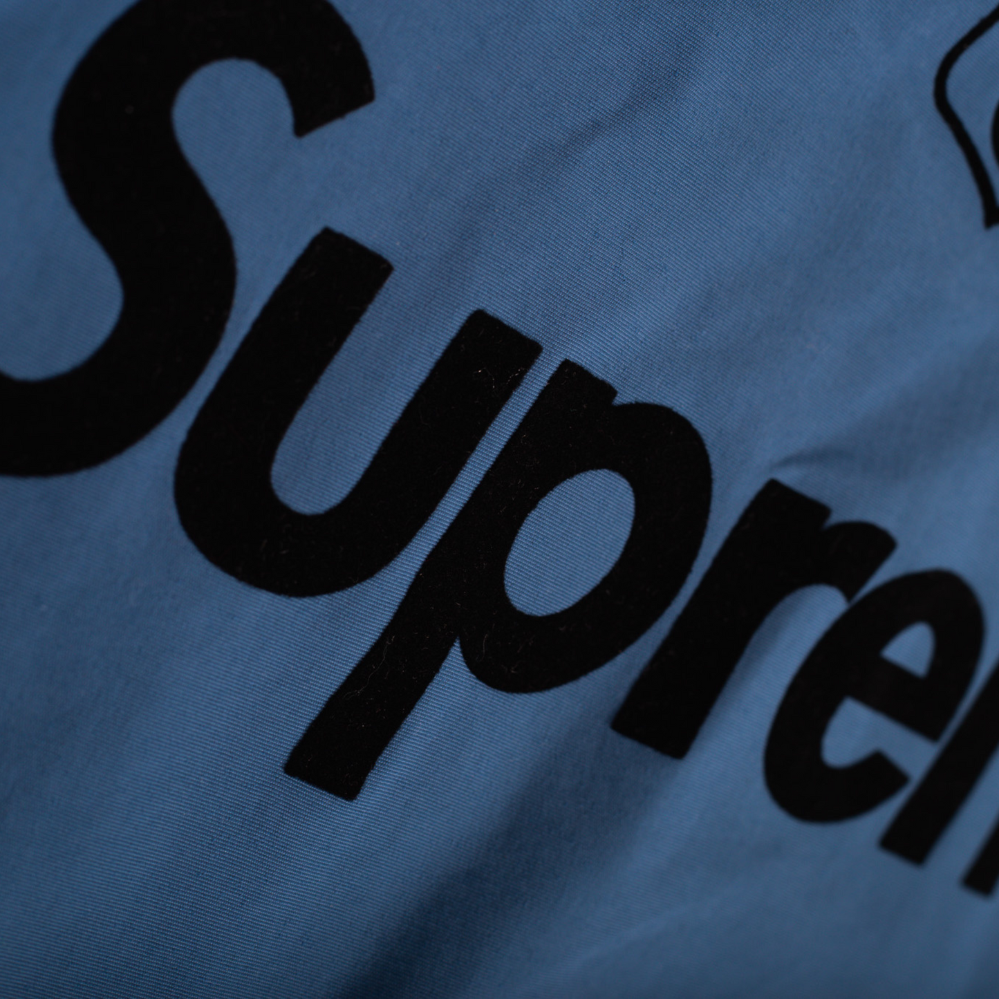 Jaqueta Supreme S Logo Track