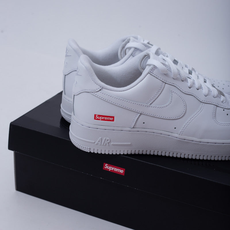 Nike x Supreme Air Force