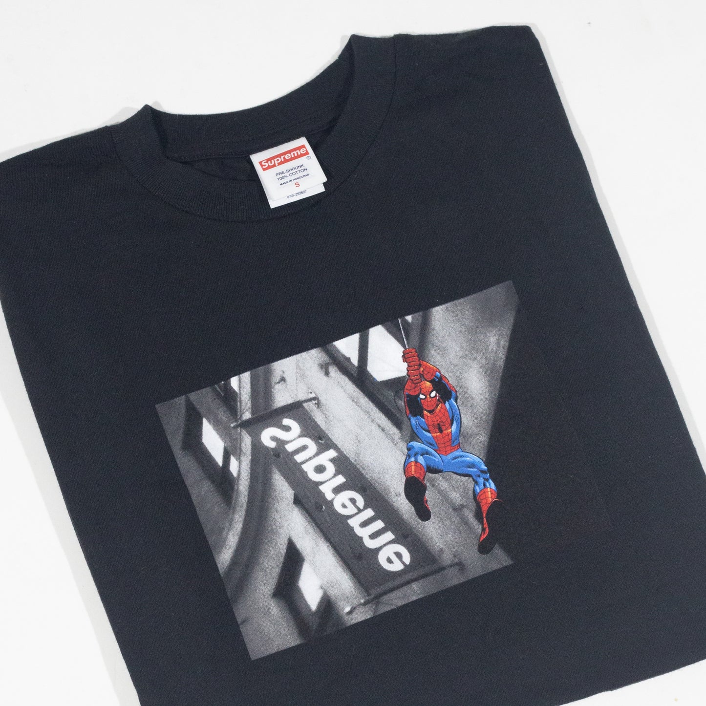 Camiseta Supreme Marvel Spider Man