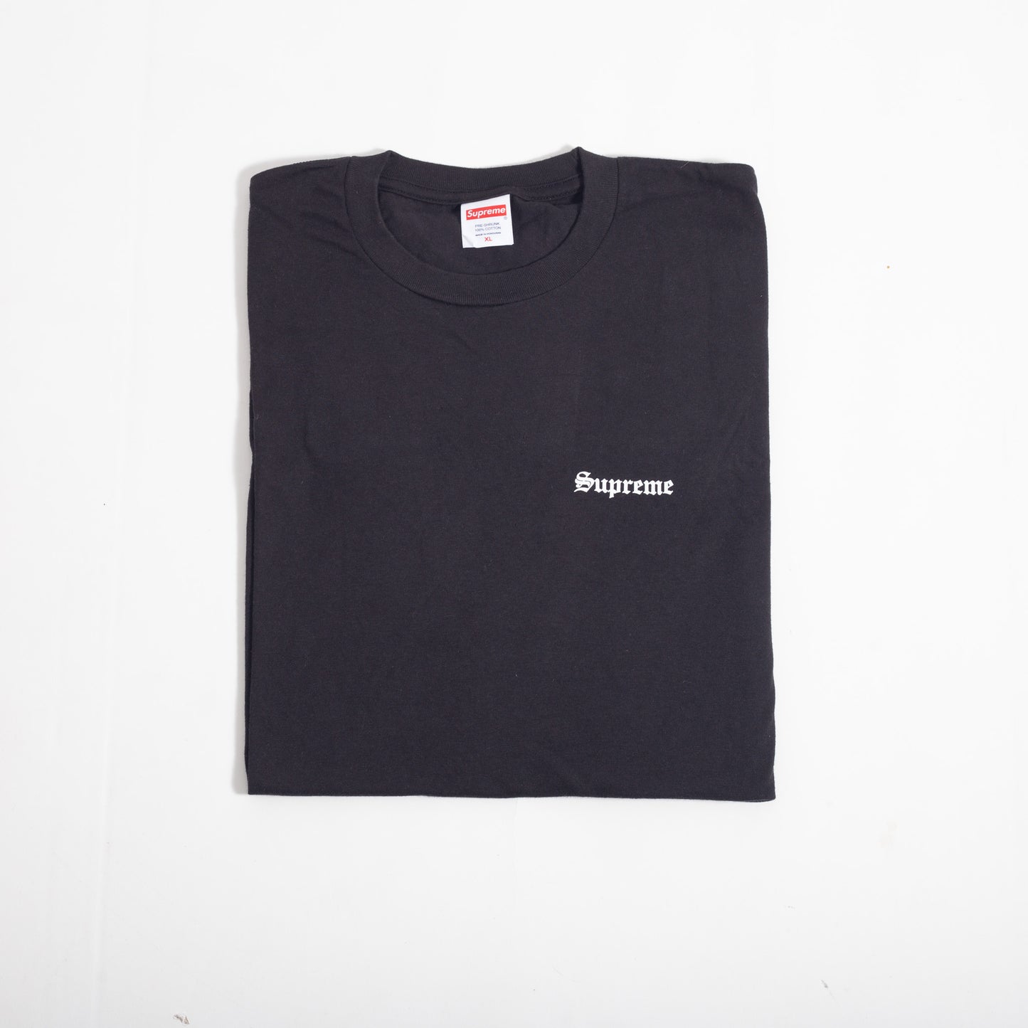 Camiseta Supreme Frazetta