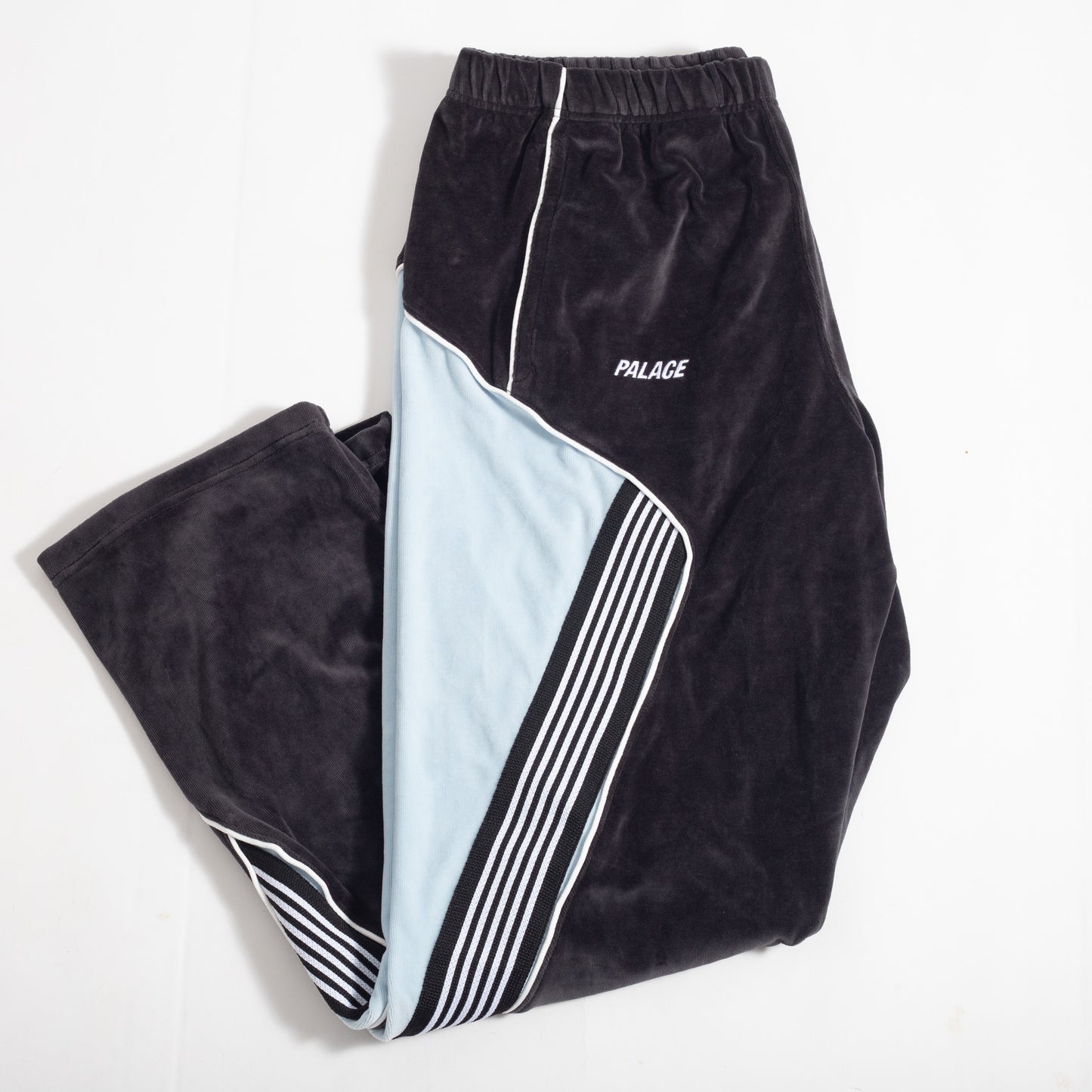 Calça Palace x Needles