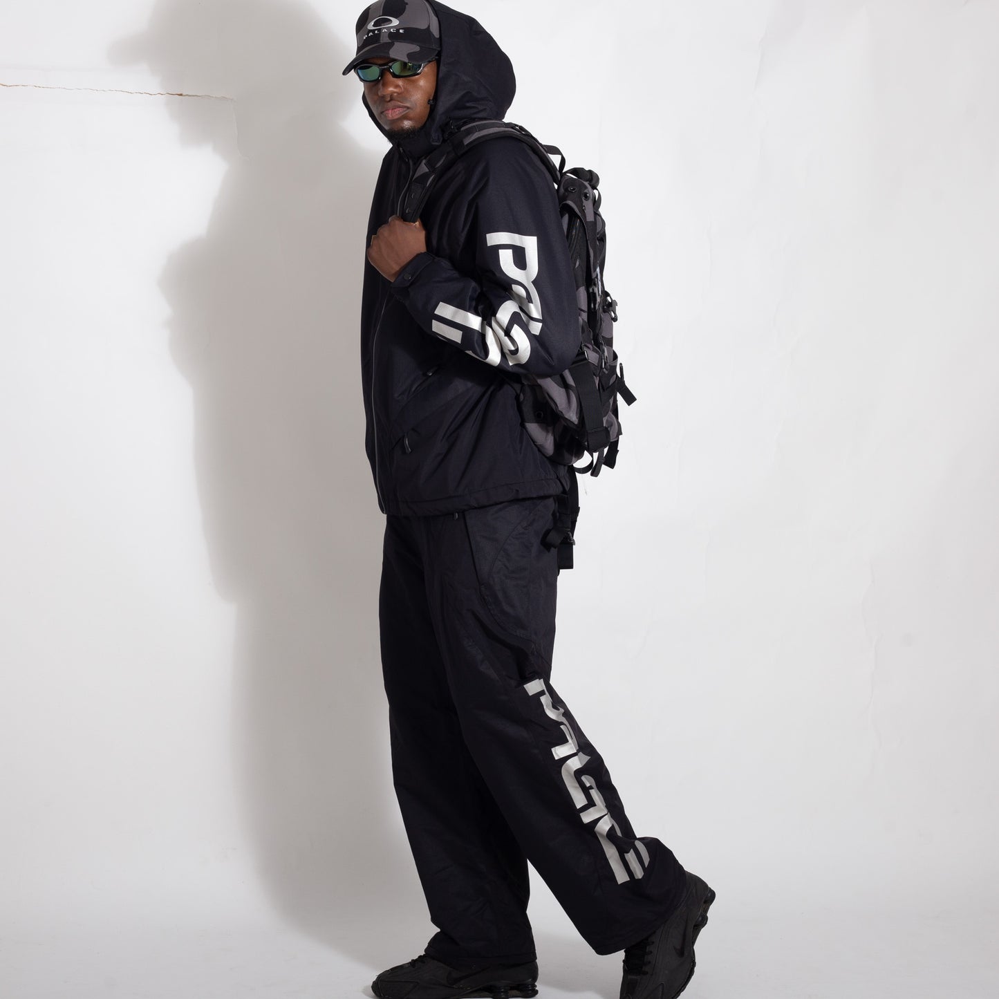 Jaqueta Palace x Oakley Snow Preta