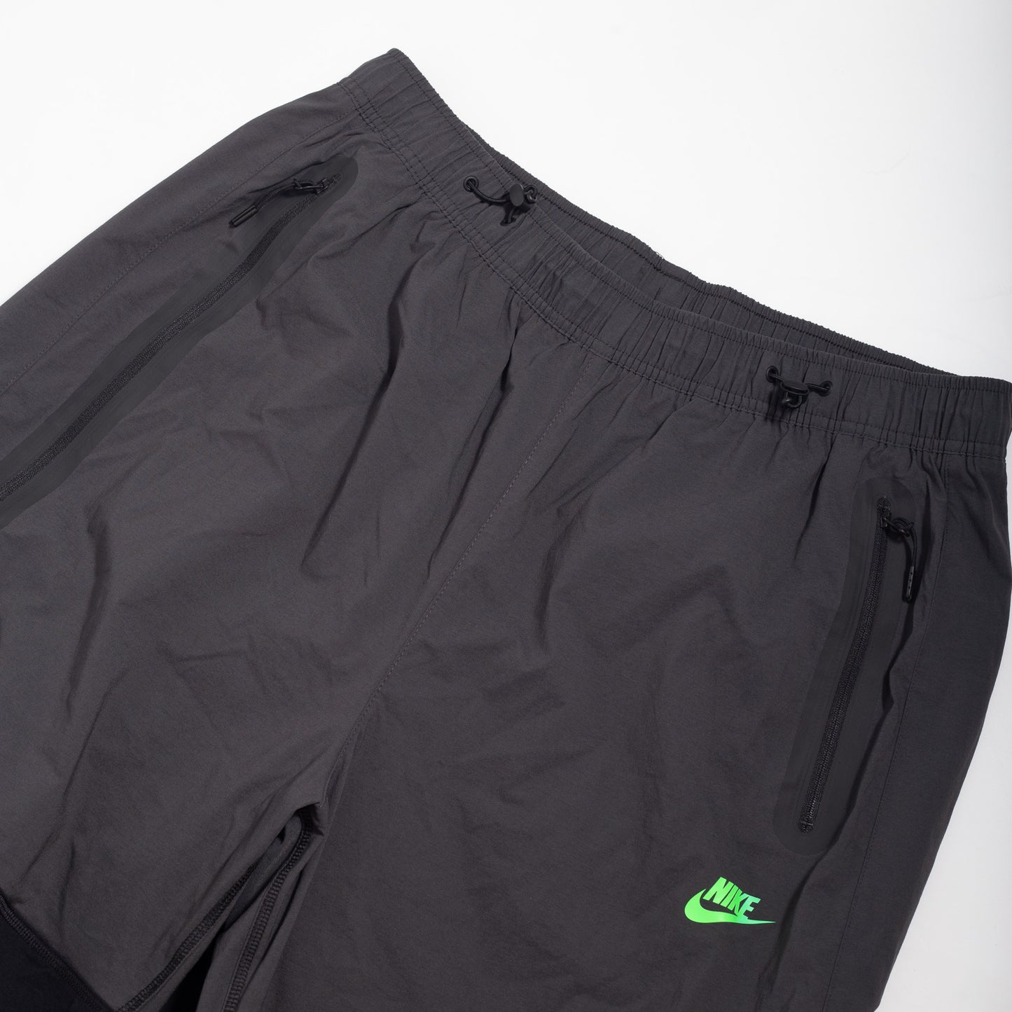 Calça Nike Tech Woven Preta