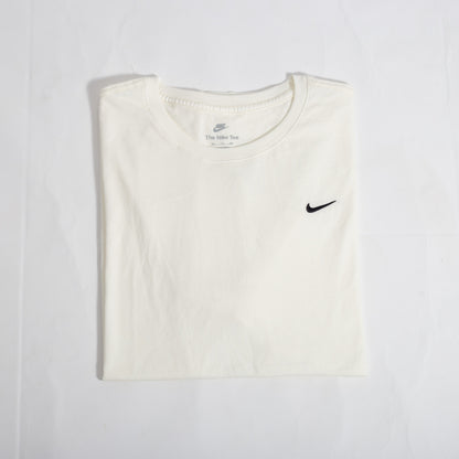 Camiseta Nike Swoosh