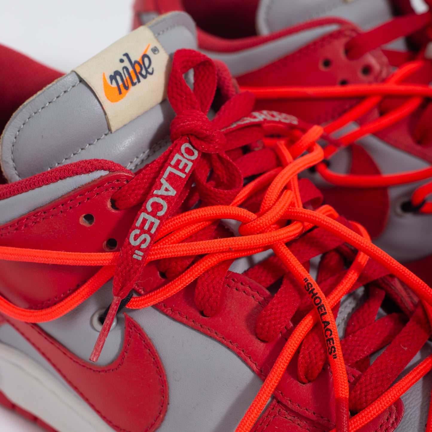 Off-White x Nike Dunk University Red (SEMINOVO)