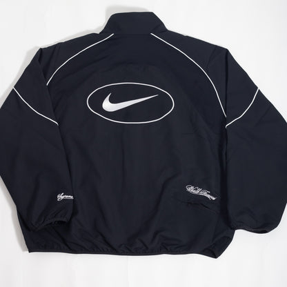 Jaqueta Nike x Supreme