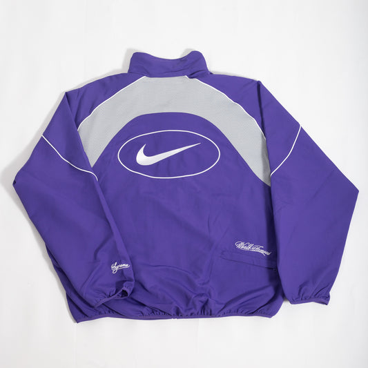 Jaqueta Nike x Supreme