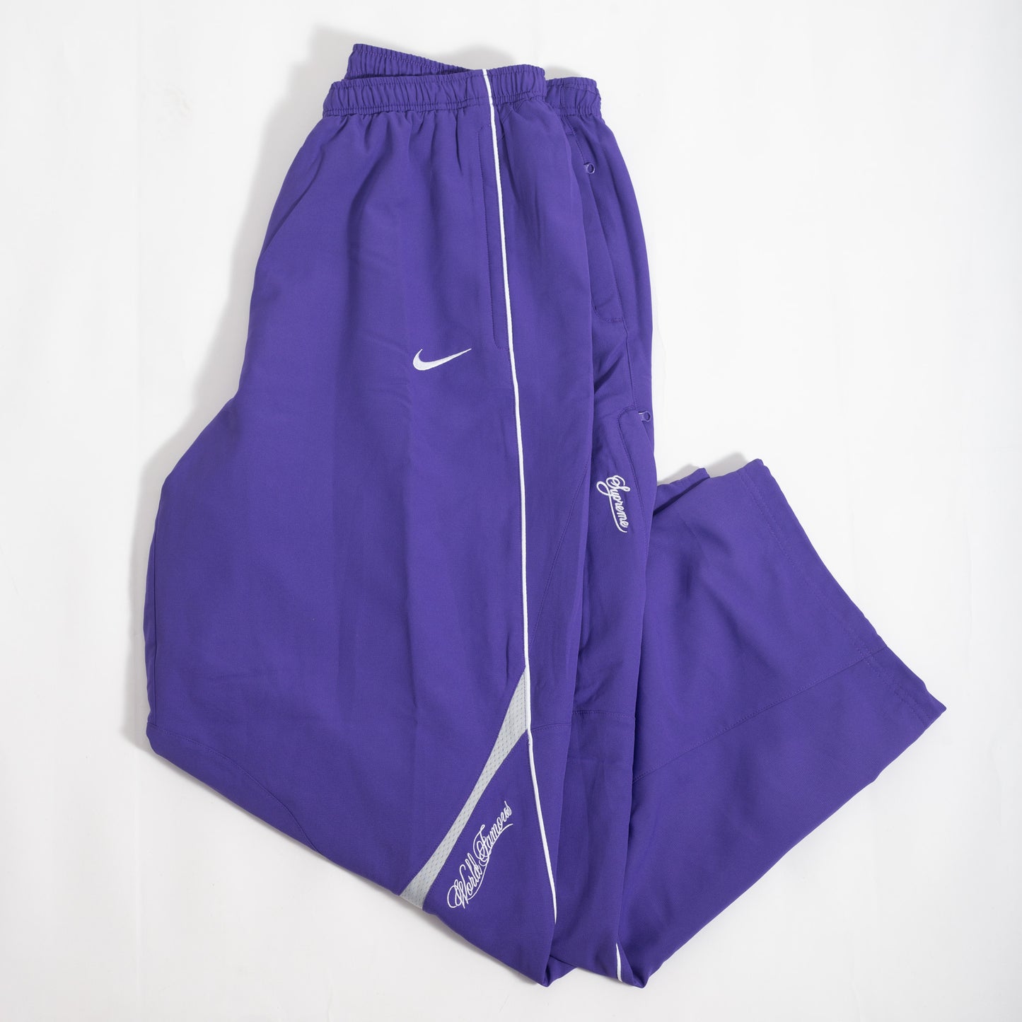 Calça Nike x Supreme