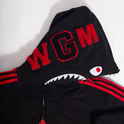 Jaqueta BAPE x Adidas Shark