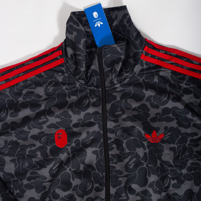 Jaqueta Adidas x BAPE Track