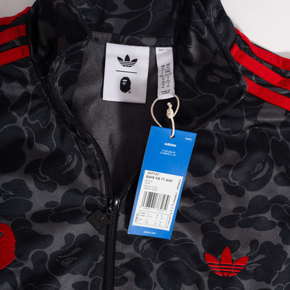 Jaqueta Adidas x BAPE Track