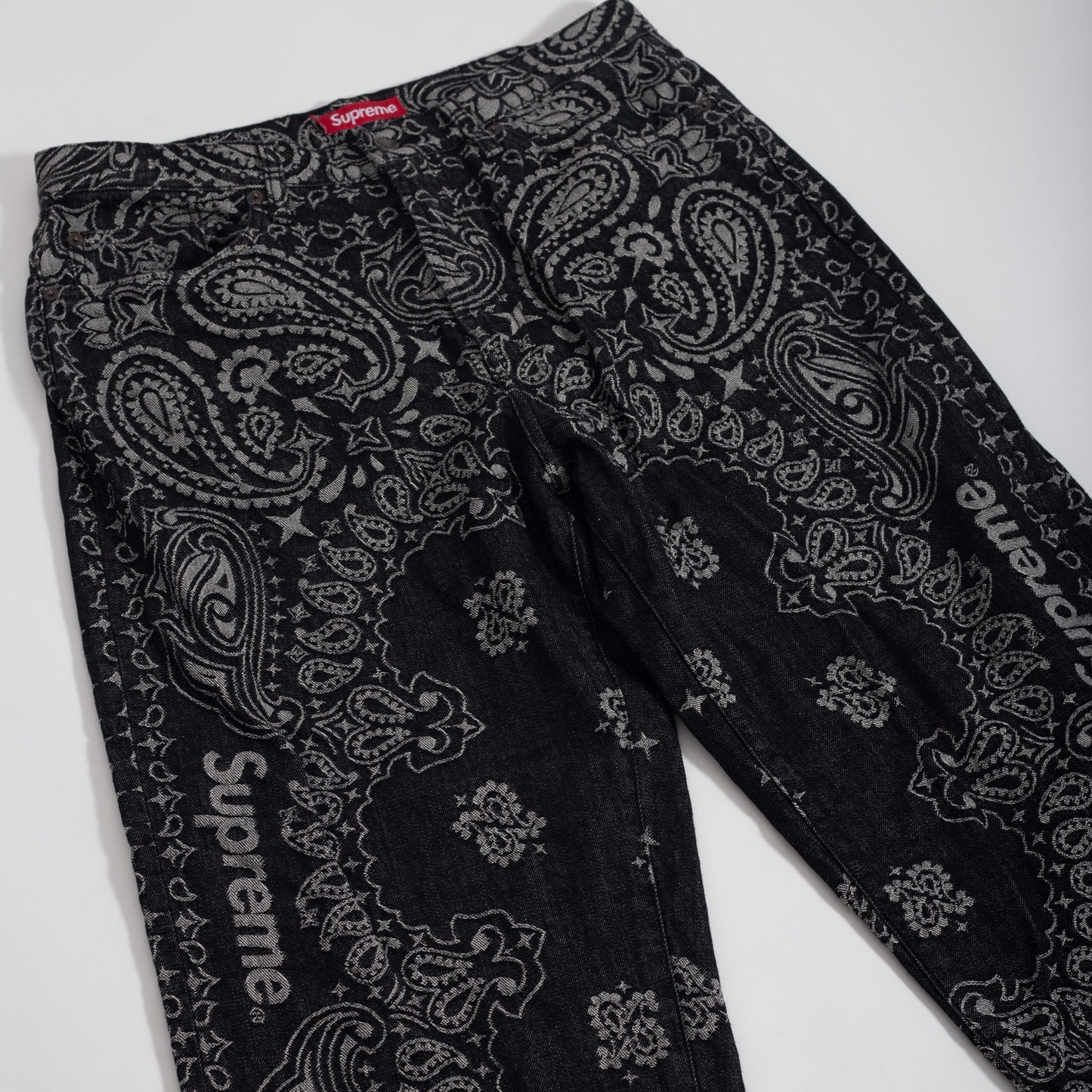 Calça Supreme Jeans Bandana