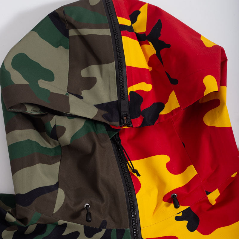 Jaqueta Corta Vento Supreme x The North Face Camo