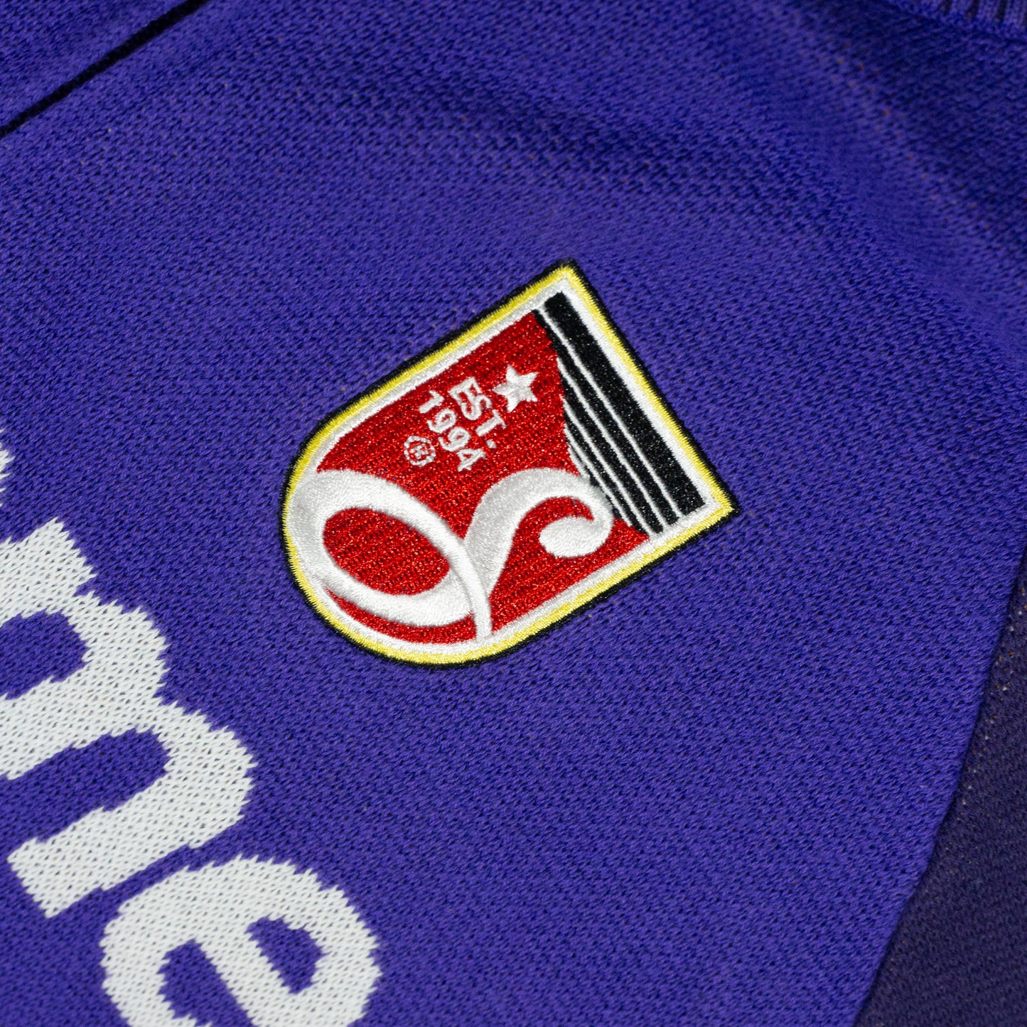 Jaqueta Supreme x Umbro Roxo