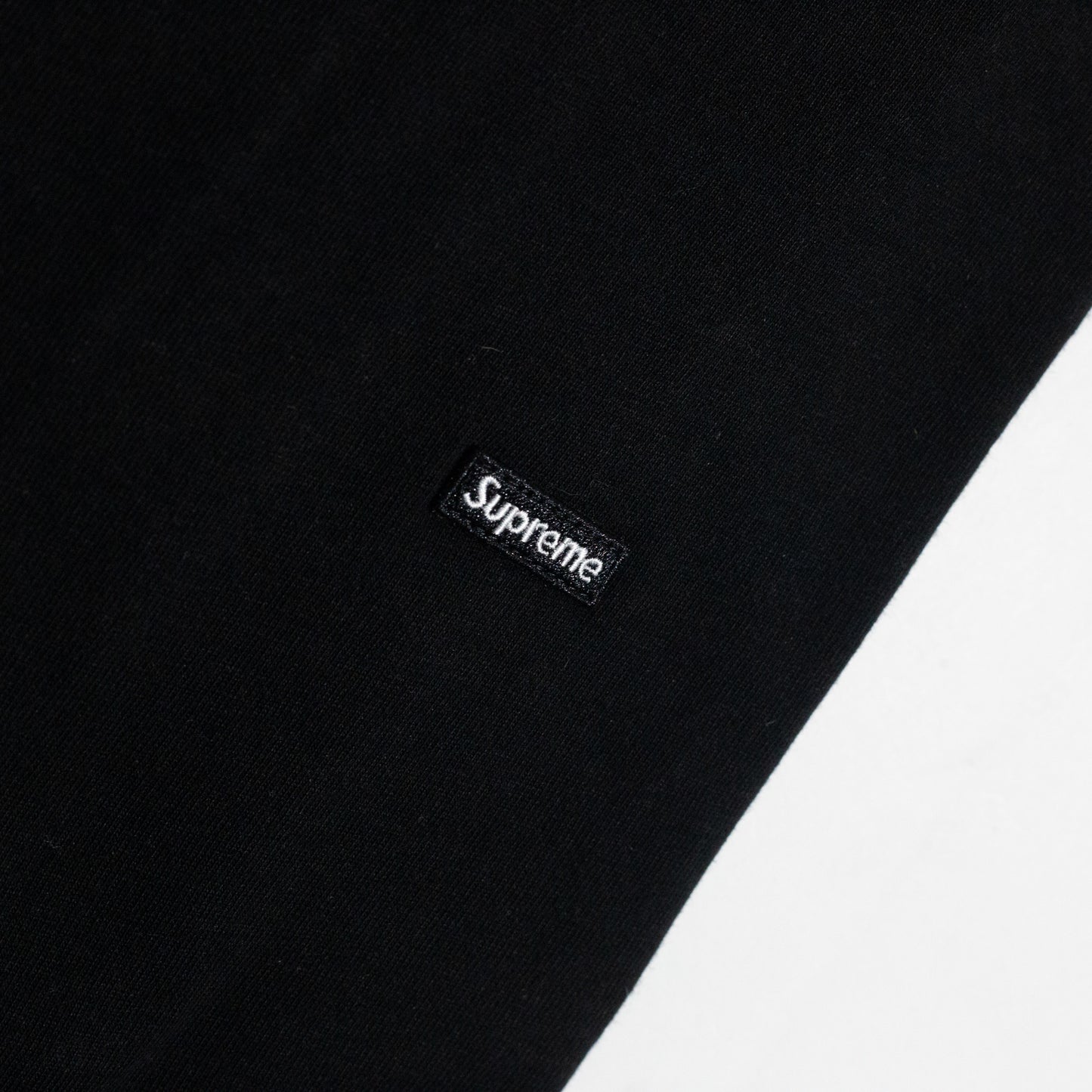 Camiseta Supreme Small Box Logo