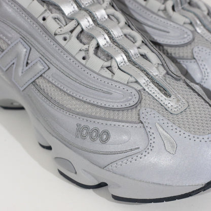 New Balance Silver Metalic