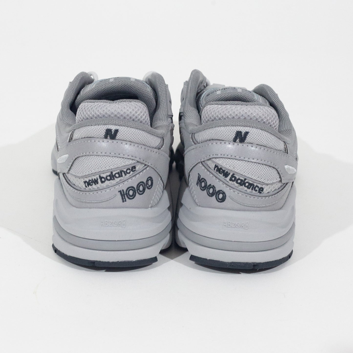 New Balance Silver Metalic