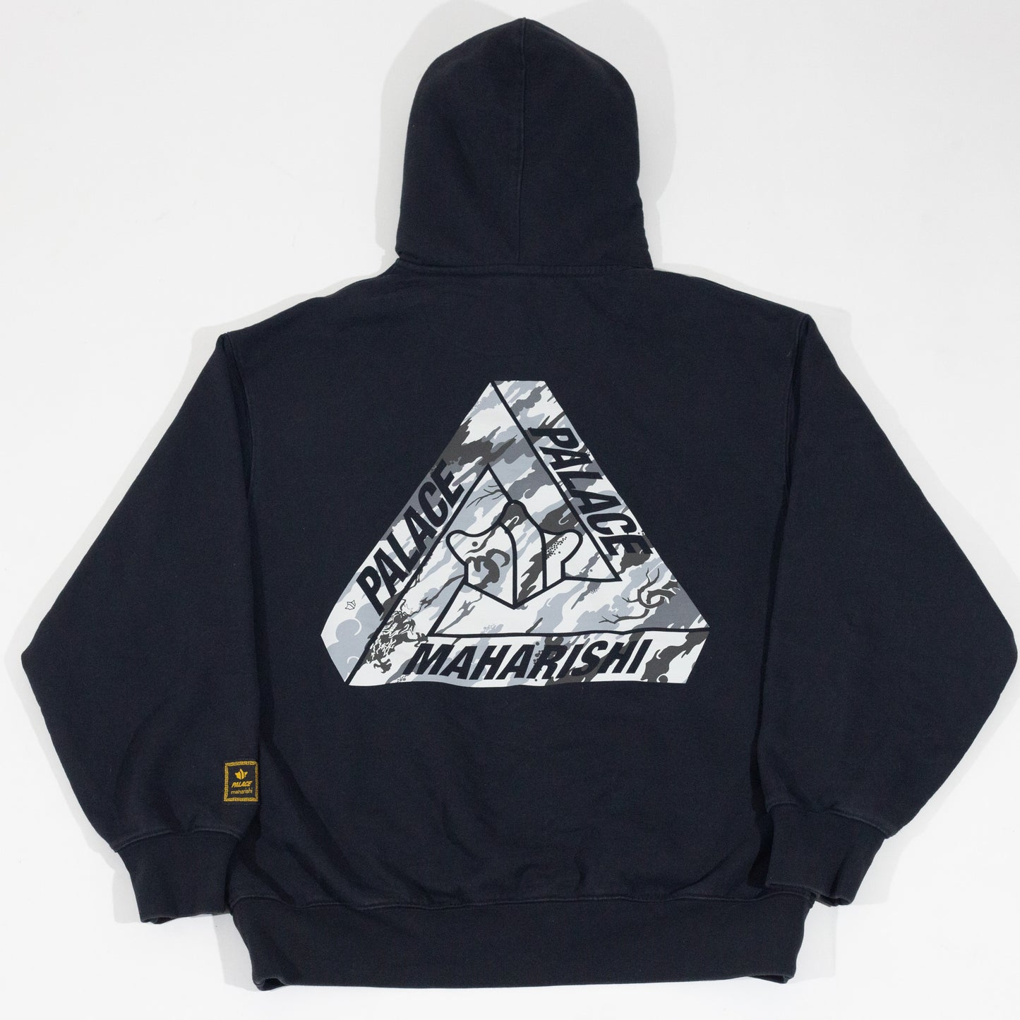 Moletom Palace x Maharishi
