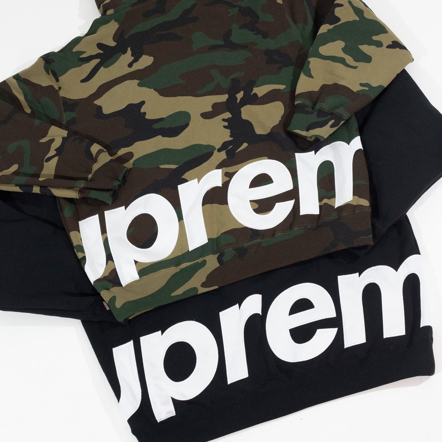 Jaqueta Supreme Big Logo Camo