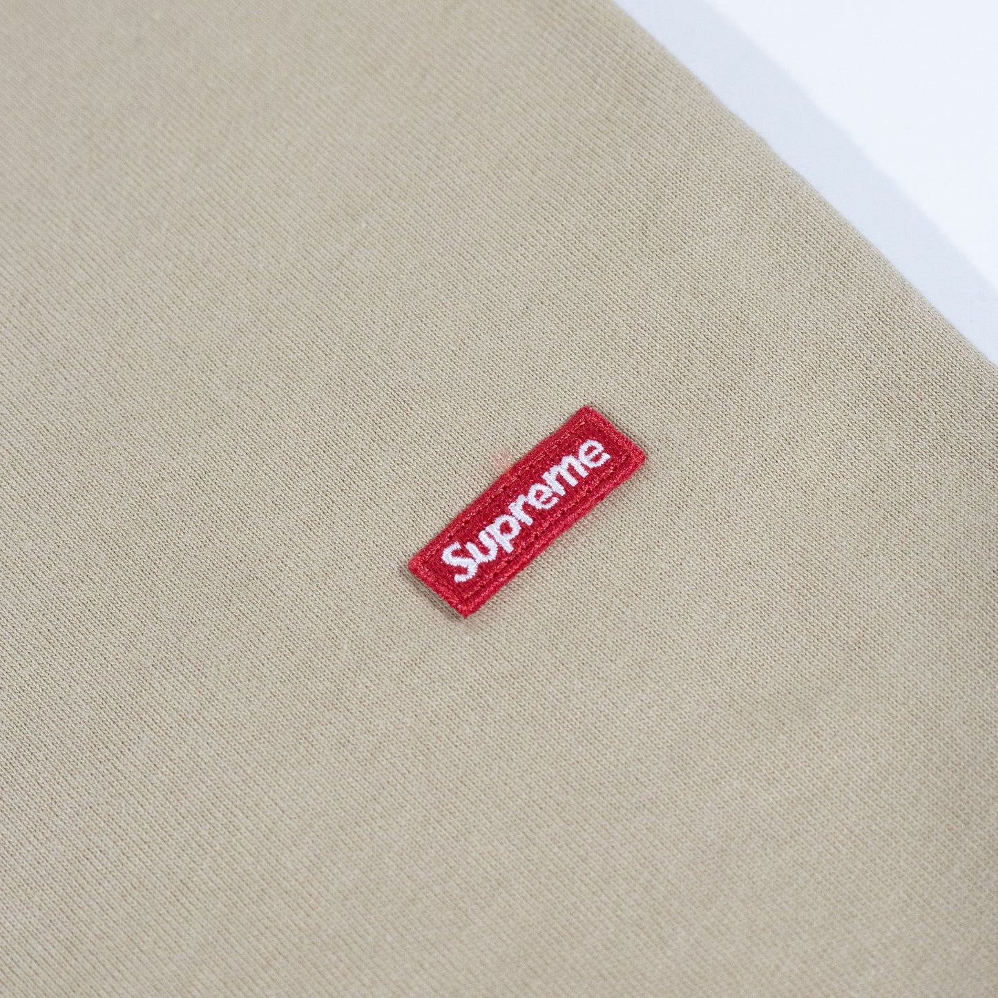 Camiseta Supreme Small Box Logo
