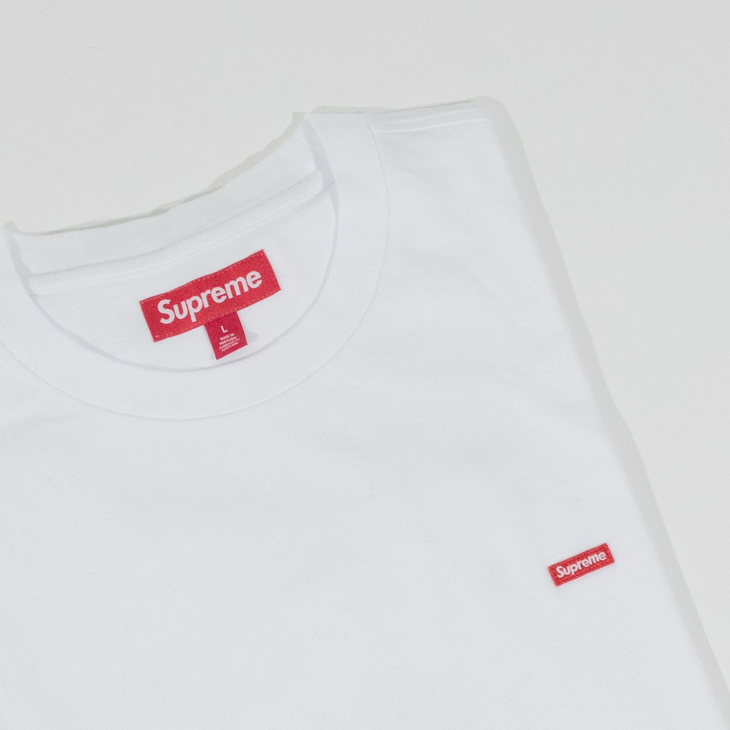 Camiseta Supreme Small Box Logo