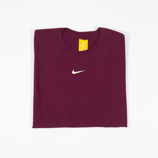 Camiseta Nike x Nocta CS Dark Beetroot