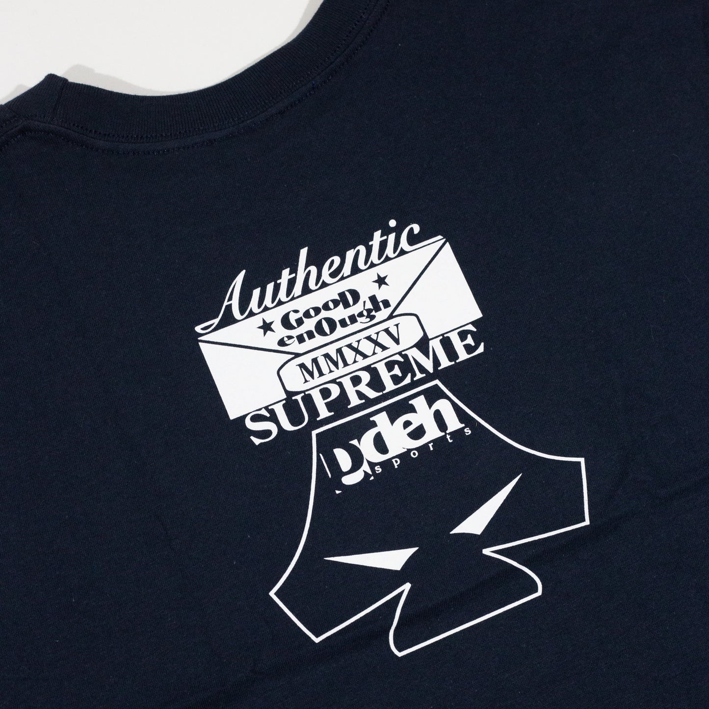 Camiseta Supreme x Goodenough Device