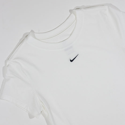 Camiseta Nike Feminina Baby Look