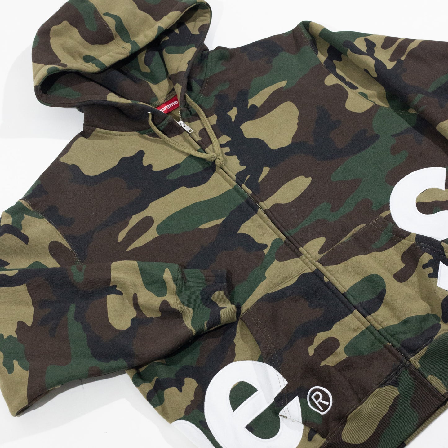 Jaqueta Supreme Big Logo Camo