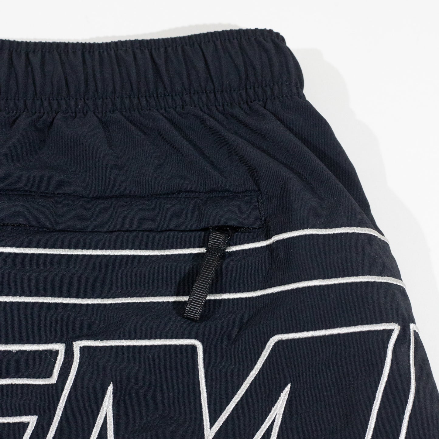 Bermuda Supreme Big Logo Nylon Preto