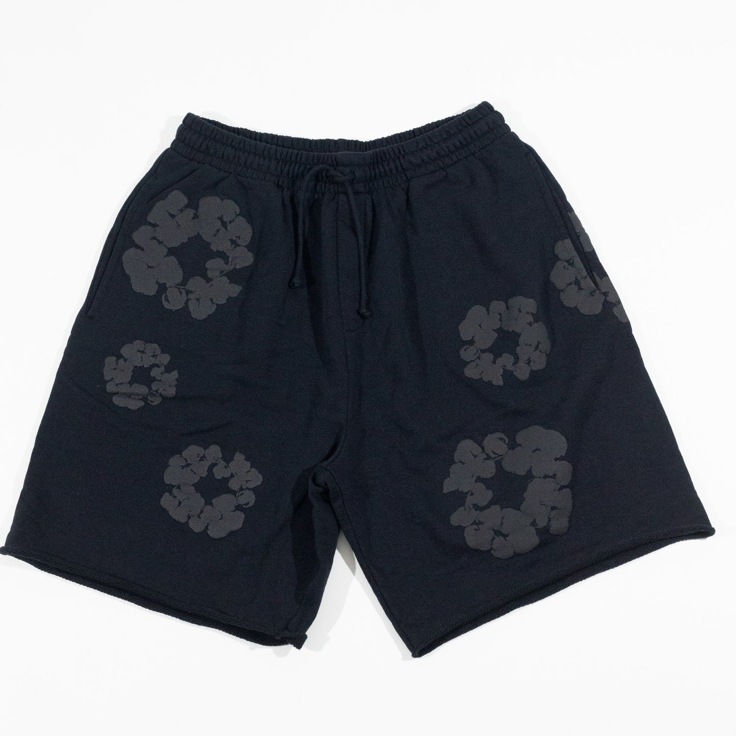 Bermuda Denim Mono Wreath Sweatshorts All Black