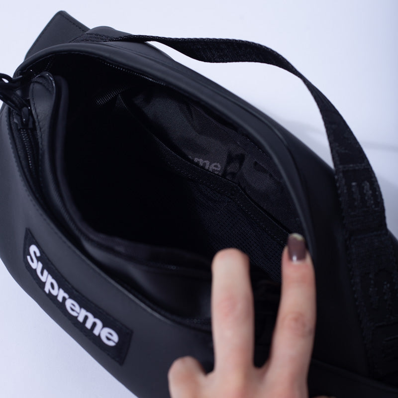 Waist Bag Supreme Couro